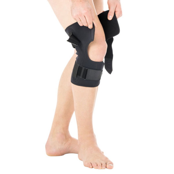 Бандаж на коленный сустав с полицентрическими шарнирами Т.44.28 (Т-8508) Trives